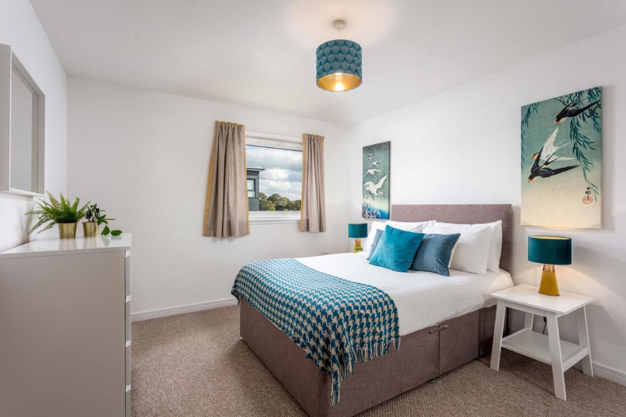 Walker Suite No53 - Donnini Apartments Kilmarnock Kültér fotó