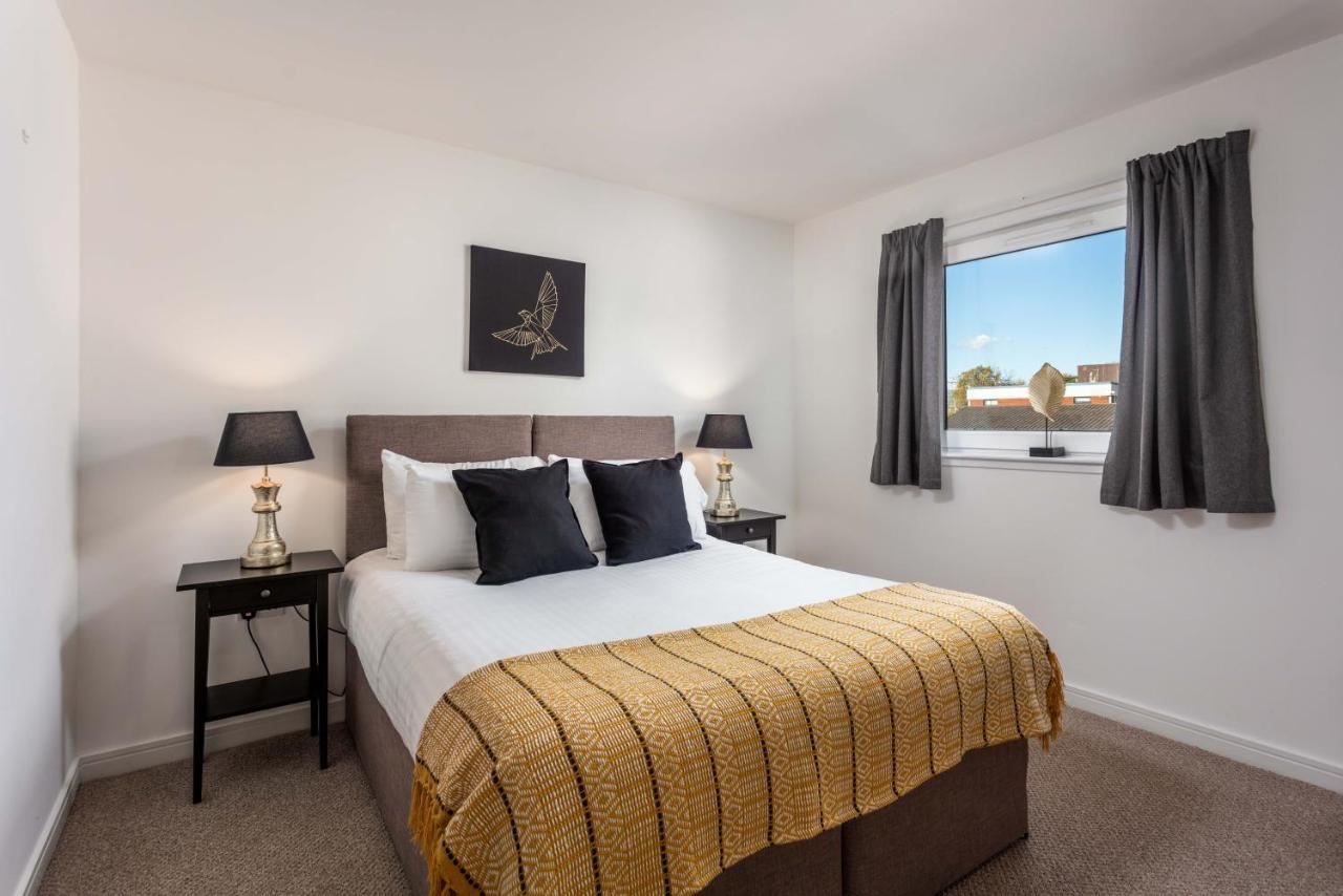 Walker Suite No53 - Donnini Apartments Kilmarnock Kültér fotó